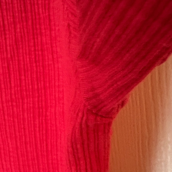 Michael Stars NWT Red Button-Up V-Neck Cardigan - Picture 7 of 9